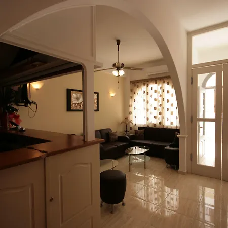 Zeus Hotell Naxos City