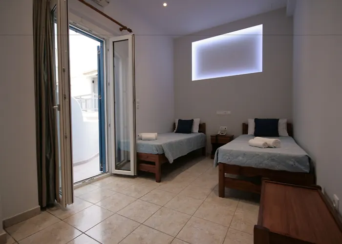 מלון Zeus Naxos City