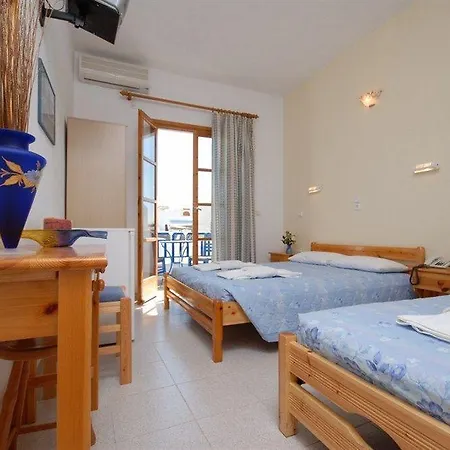 מלון Zeus Naxos City