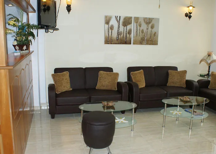 Zeus Otel Naxos City