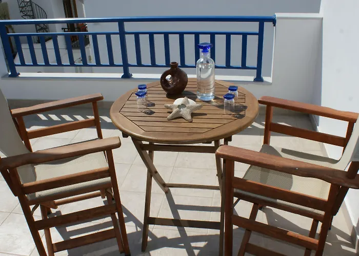 Otel Zeus Naxos City
